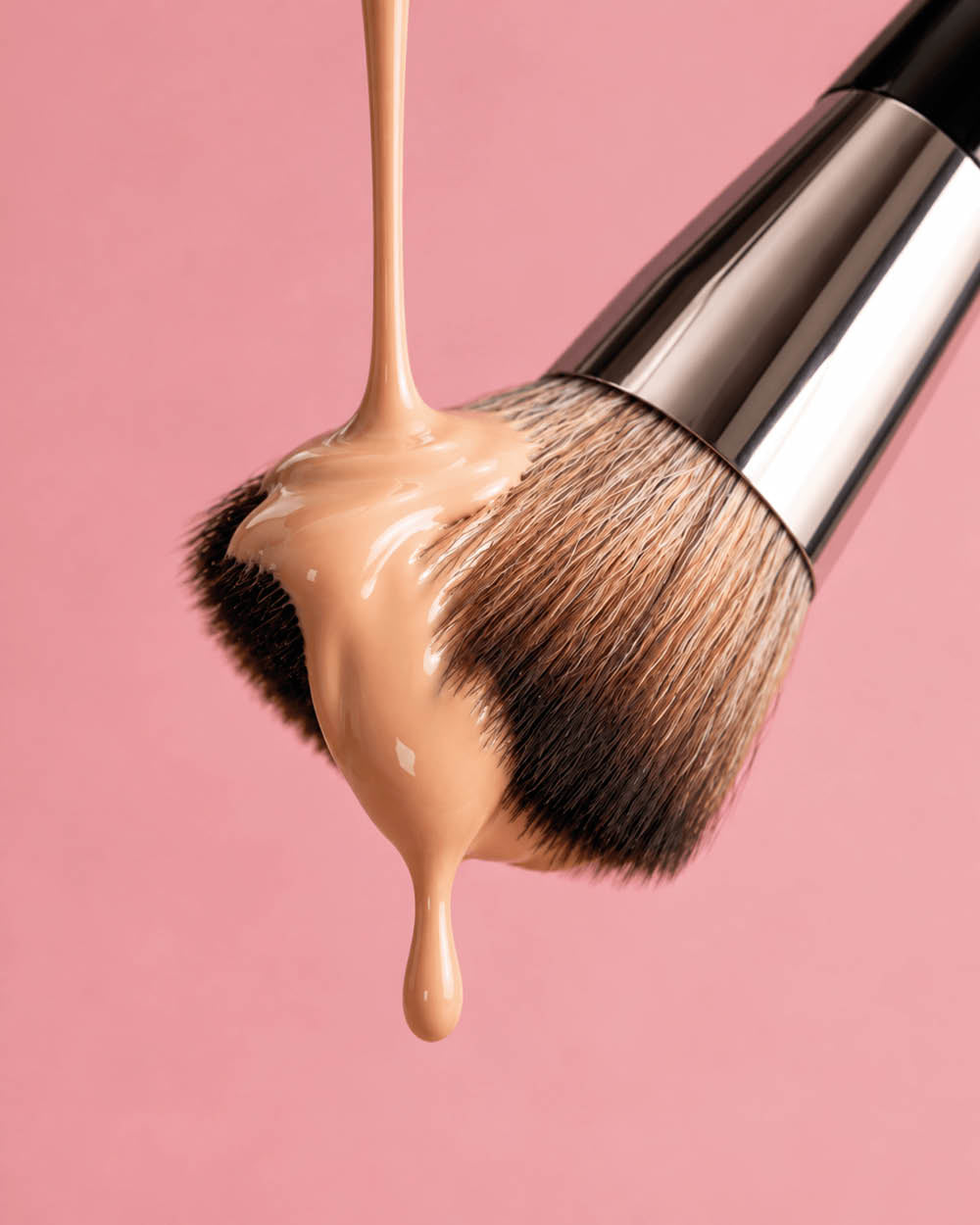 Angled Foundation Brush F5